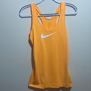 Nike top
